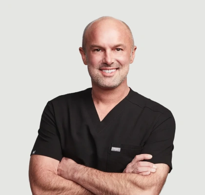 Portrait of Dr Matthew Guffey